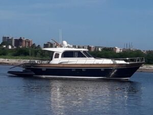 APREAMARE 60’ – UNA JOYA DEL MAR DISPONIBLE PARA TI